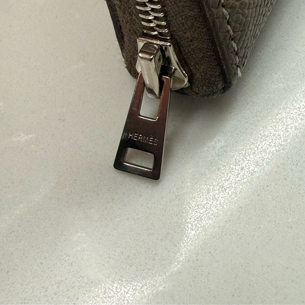 Authentic Hermes Chevre Leather Zip Wallet - Picture 5 of 15